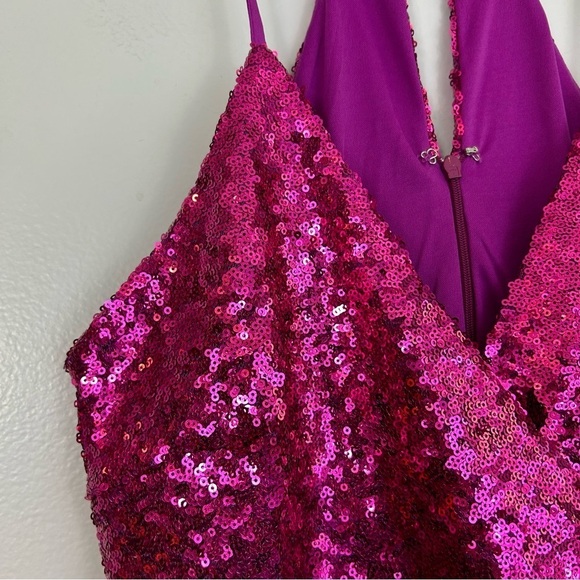 NWT Lulu's Hilaria Fuchsia Pink Sequin Halter Asymmetric Min Dress Size Small - Picture 7 of 12